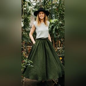 Brand New Cottagecore flowy Moss Green Linen circle Skirt with pockets size S